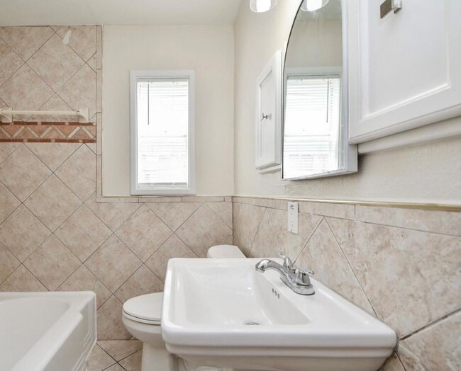 Photo - 44 Farrell St