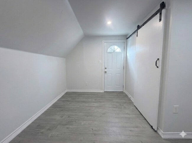 Photo - 99 Mary St Unité 3