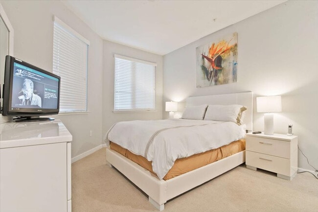 1255 Pear Ave Unit GO ID1625864P
