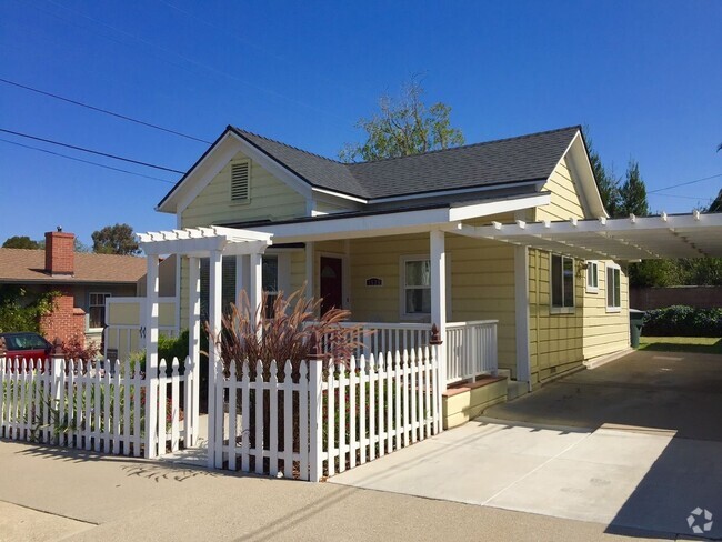 Building Photo - 1526 Beach St Rental