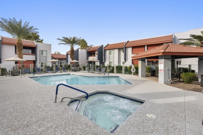 Pool and Jacuzzi