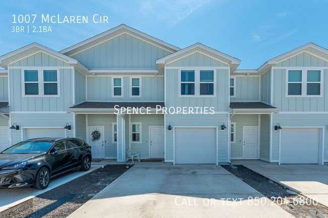 Building Photo - 1007 McLaren Cir