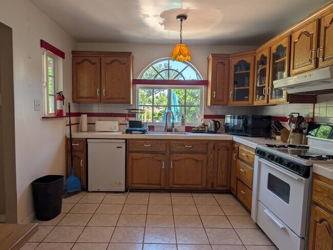 2277 Maine Ave Unit Front