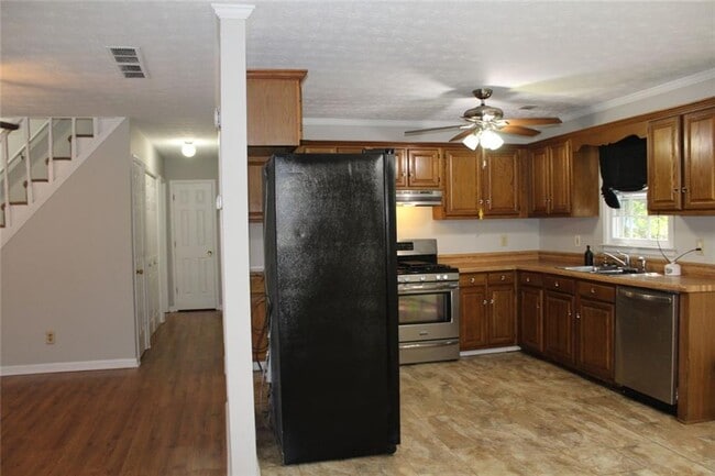 Photo - 1870 Rose Garden Ln