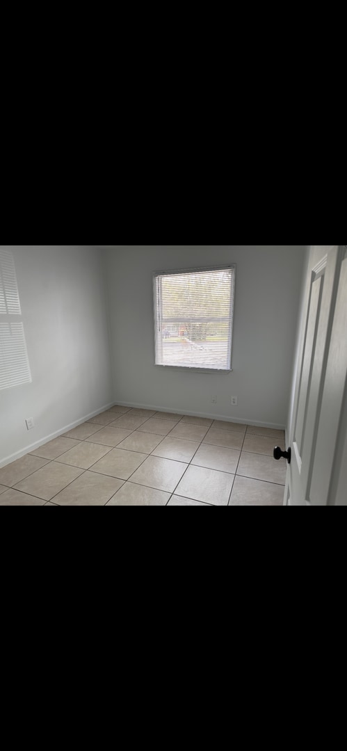 Photo - 211 Martisa Rd NW