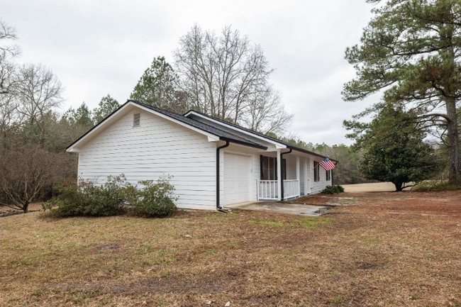 Photo - 1190 Duncan Rd