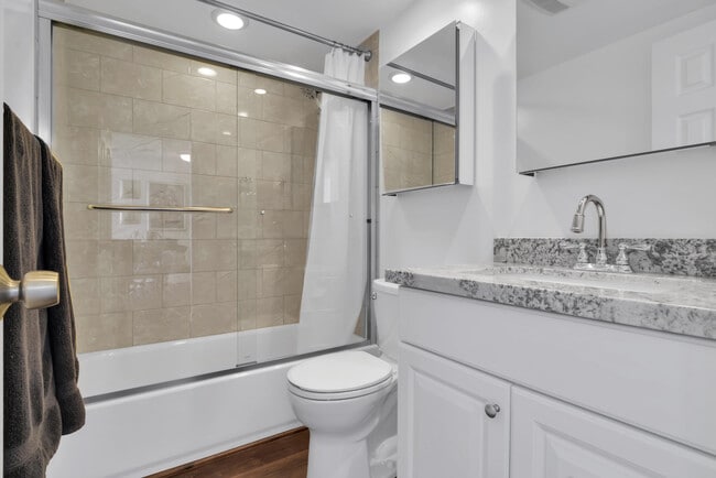 Photo - 720 Orton Ave Unit 701