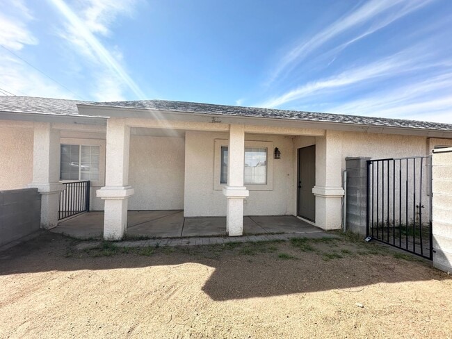 Photo - 2647 Simms Ave