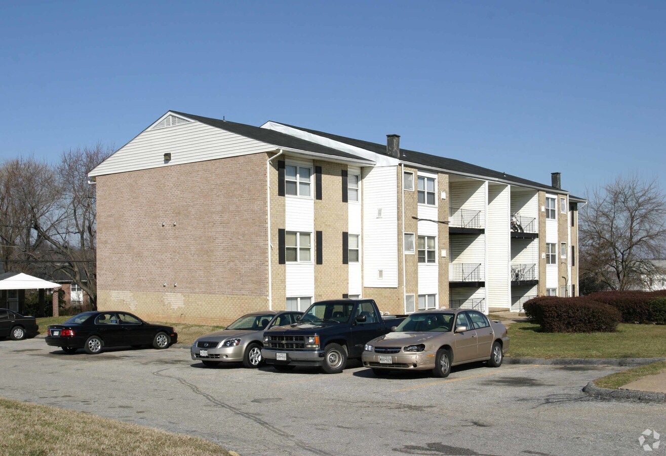 Photo - Woodhill Apartments