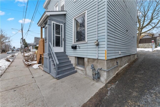 Photo - 70 Markland St