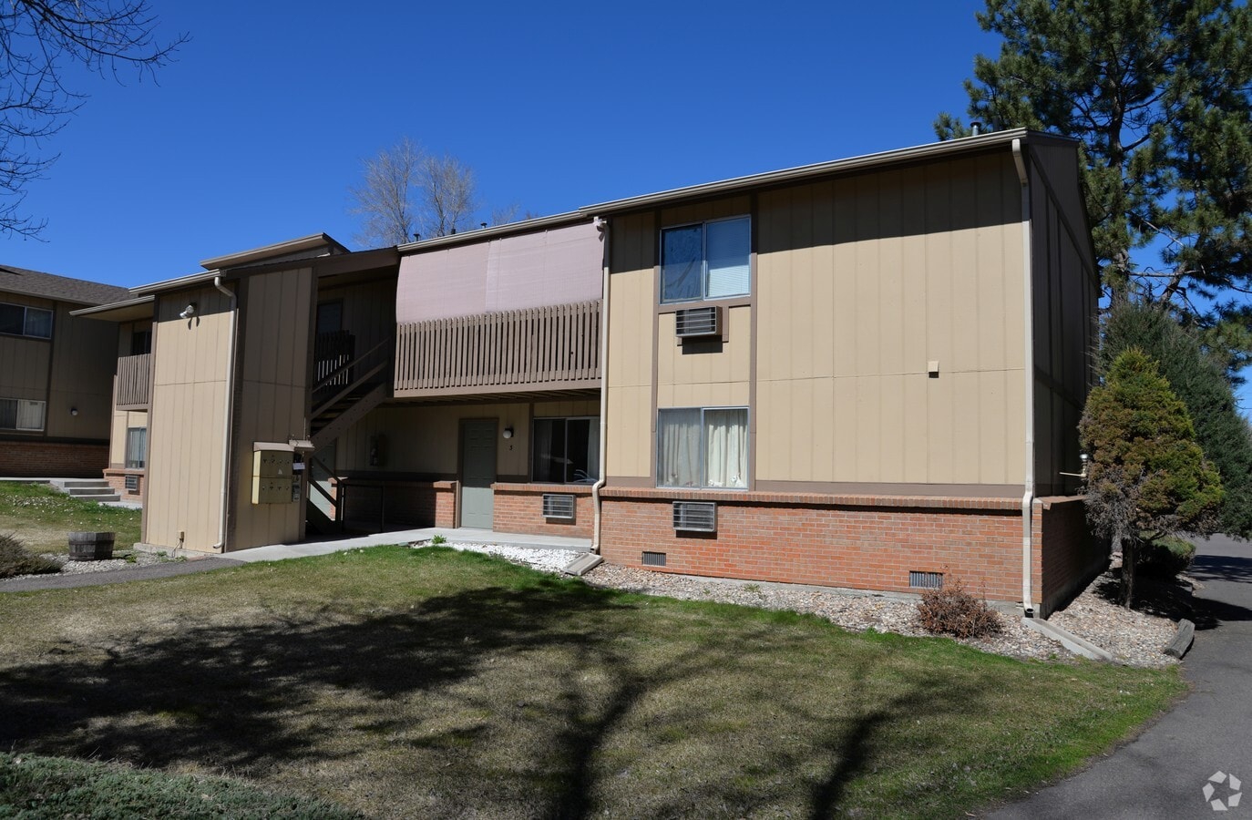 Photo - Senior Villa Apartments