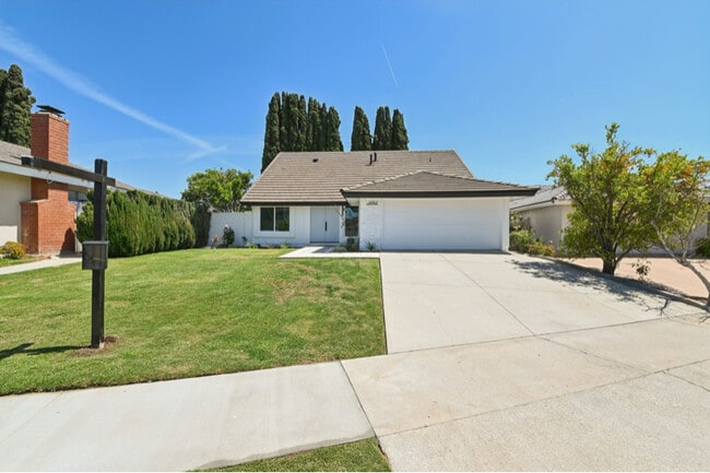 Photo - 14942 Dahlquist Rd