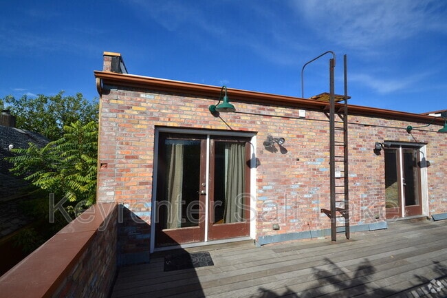 Building Photo - 540 N 600 W Rental