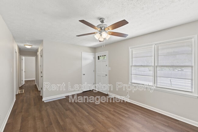 1222 Trent Blvd