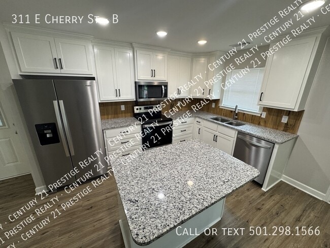 Photo - 311 E Cherry St Unidad B