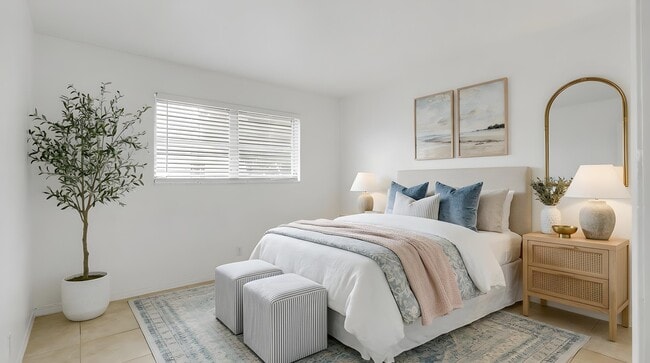 Photo - 711 SE 15th St Unit 5