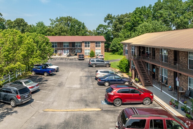Hills Chapel Apartments