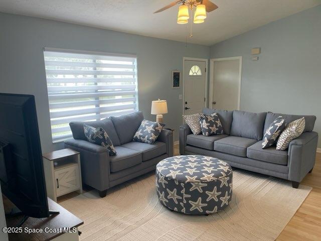 Photo - 1080 Seamist Ln