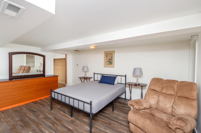 Photo - 3580 13th St NW