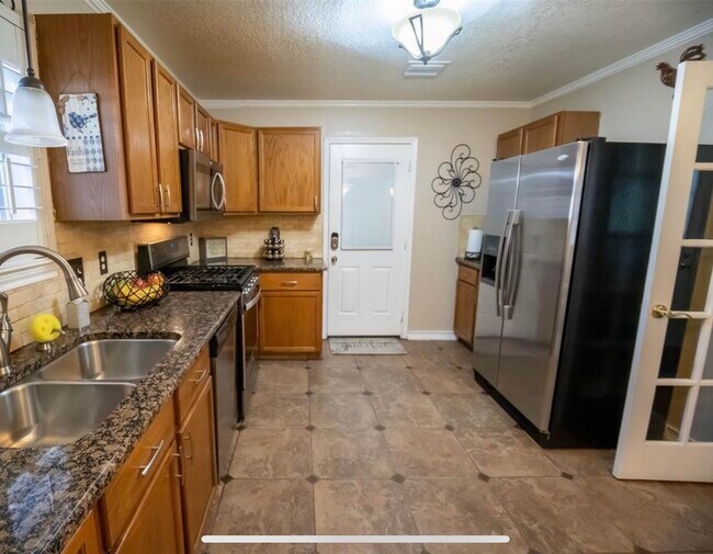 Photo - 4803 Black Stone St