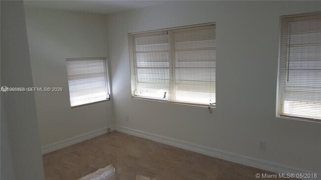 Photo - 2443 Coolidge St