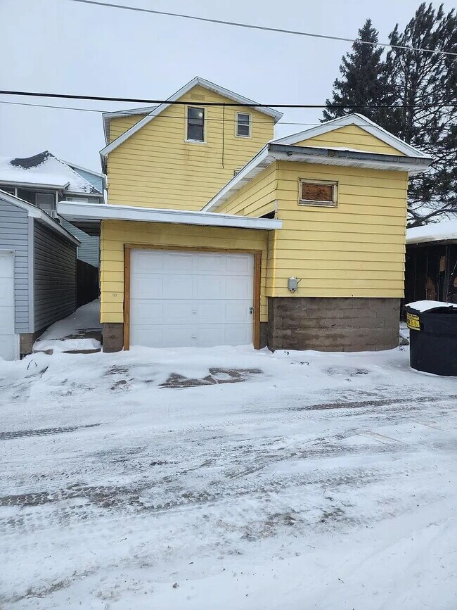 Photo - "Charming 1-Bed Gem in Virginia, MN – Perf... Unit # 2