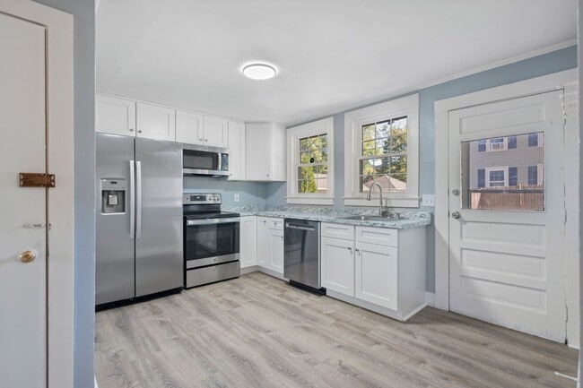 Photo - 80 Concord Way Unit 80 Concord Way