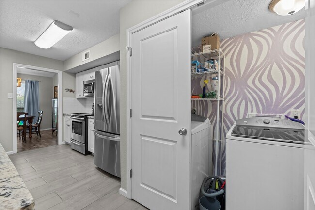 59 Hideaway Dr