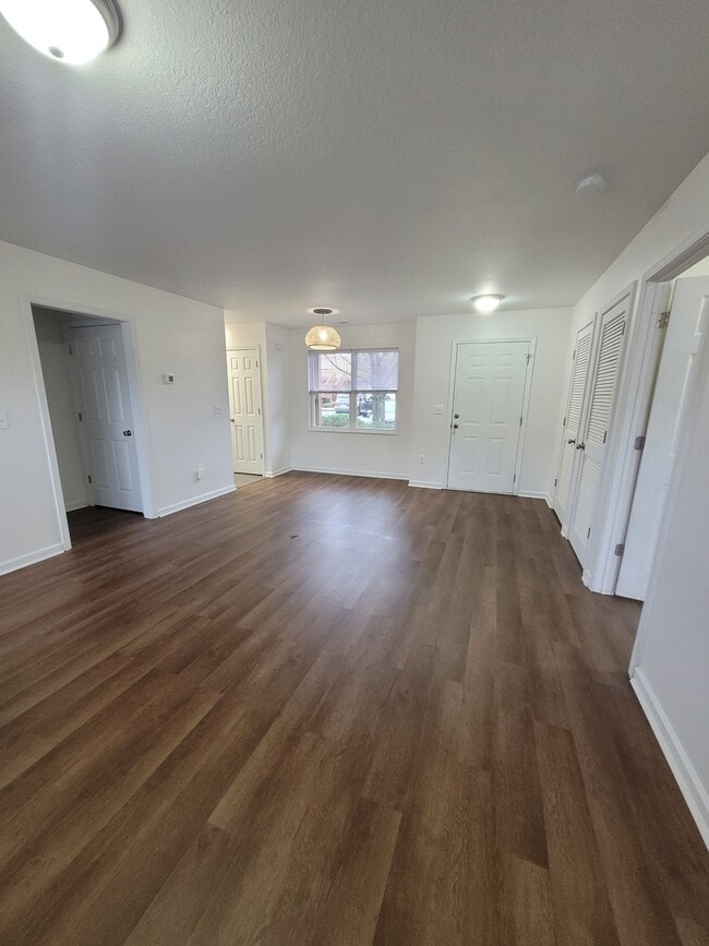 Photo - 204 Olde Covington Way