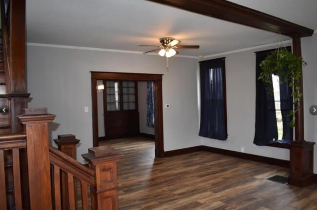 Photo - 2001 Mitchell Ave