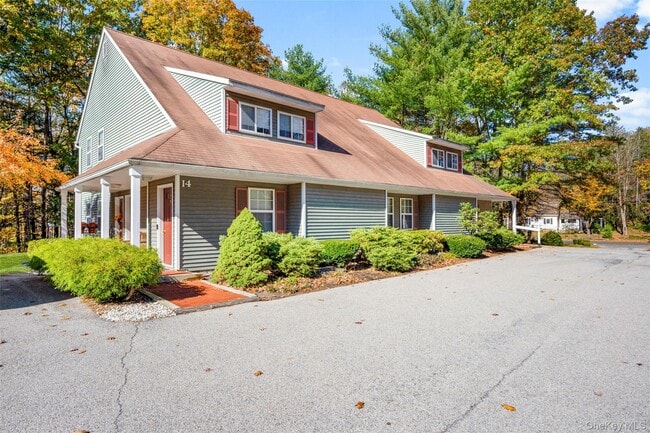 Building Photo - 125 E Market St Unit 1A