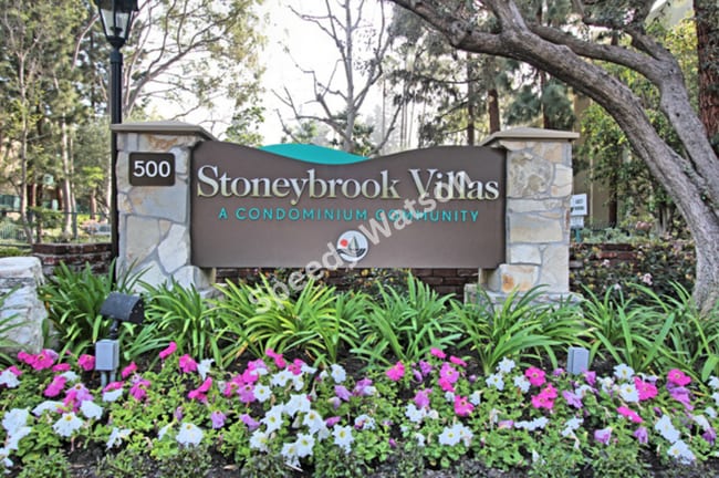 Building Photo - 576 N Bellflower Blvd Unit Stoneybrook Rental