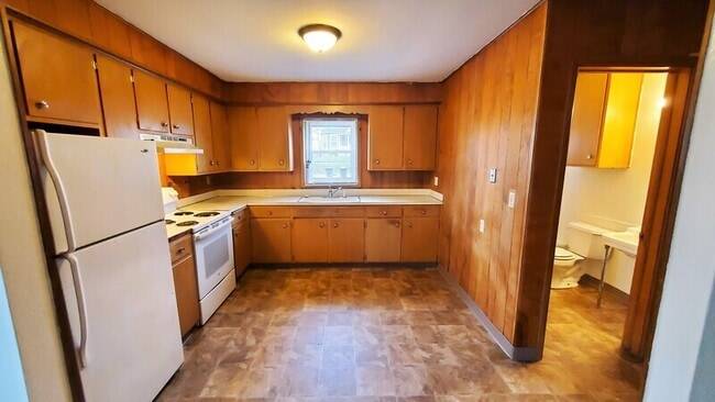 Photo - 138 33rd St Dr SE Unidad 3