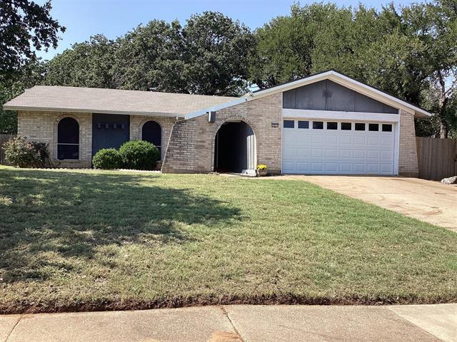 Building Photo - 1213 Denton Dr Rental