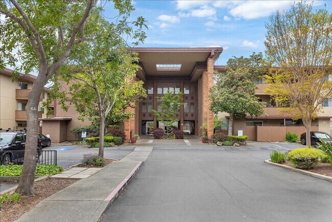 Photo - 1311 Webster St Unit E103