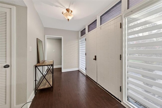 Photo - 46 Nottingham Way