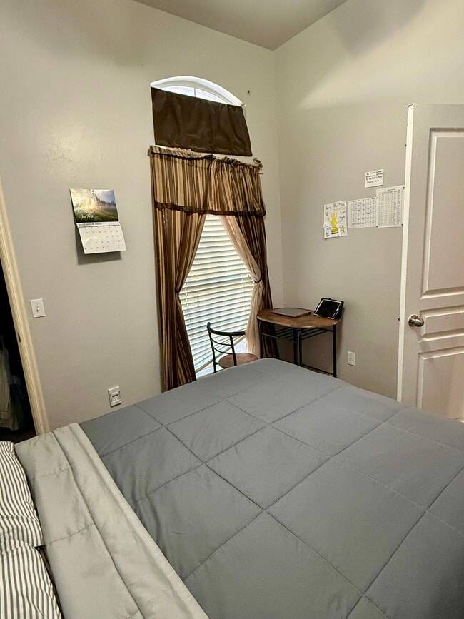 Photo - 15805 Prairie Run Dr