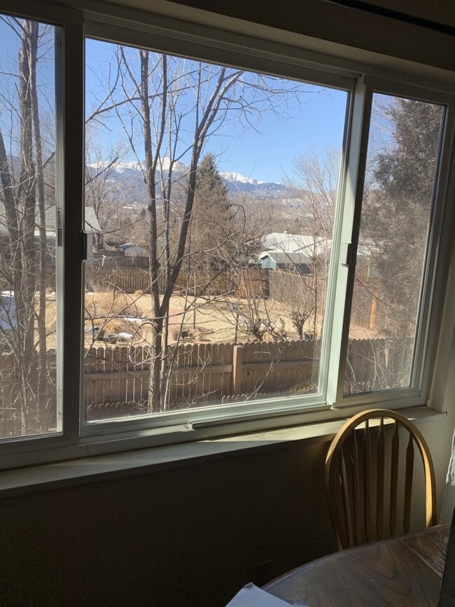 Photo - 422 Edgewood Dr