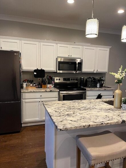 Photo - 205 Courtland Crest Dr SW