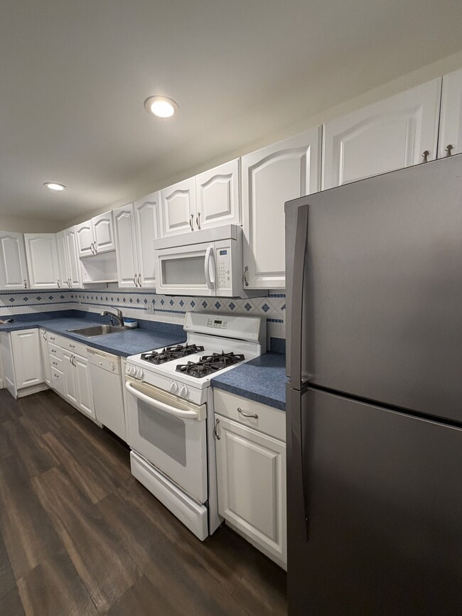 Photo - 308 Green St