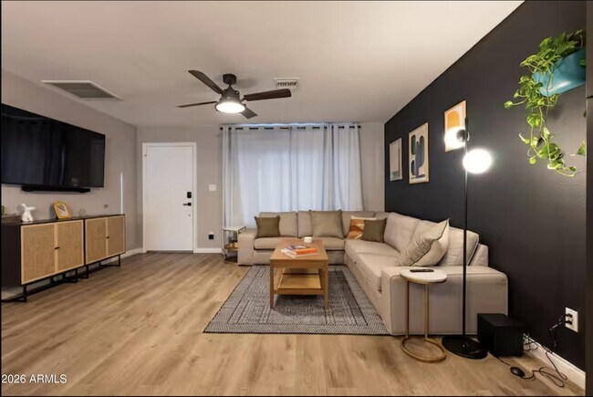 Photo - 2506 E Aster Dr