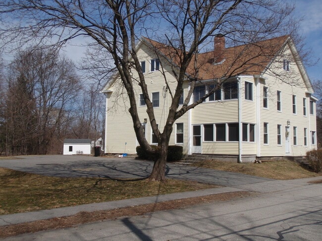 8 Elm St Unidad 2R