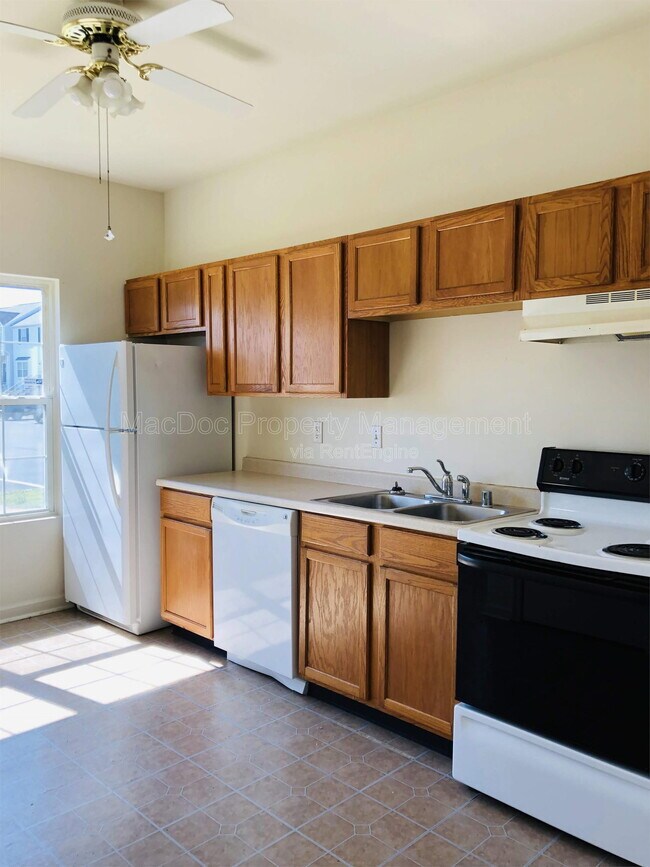 Photo - 11009 Bevin Dr