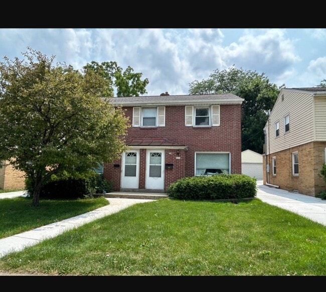 Photo - 8357 W Watertown Plank Rd Townhome