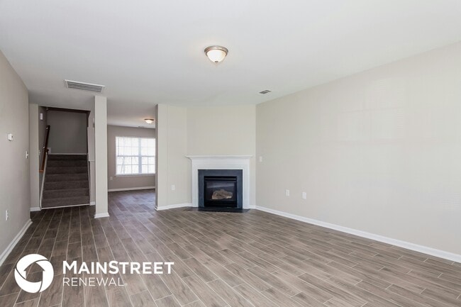 Photo - 8529 Emerald Fern Way