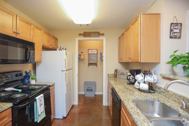 3BR, 3BA - 1124SF - A