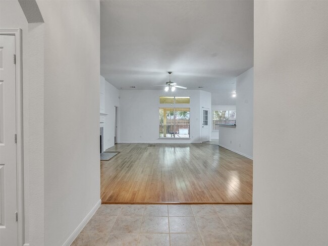 Photo - 16715 Lighthouse View Dr