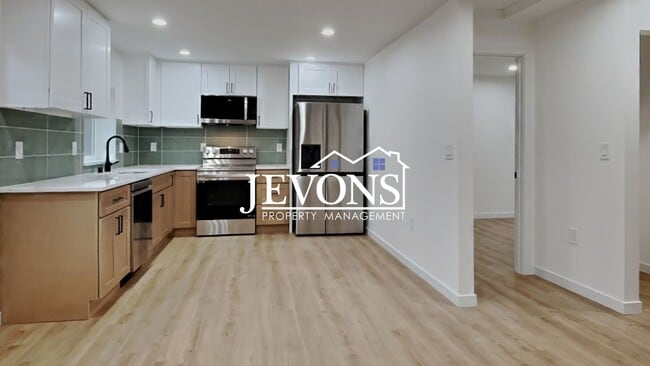 Photo - 3719 S 11th St