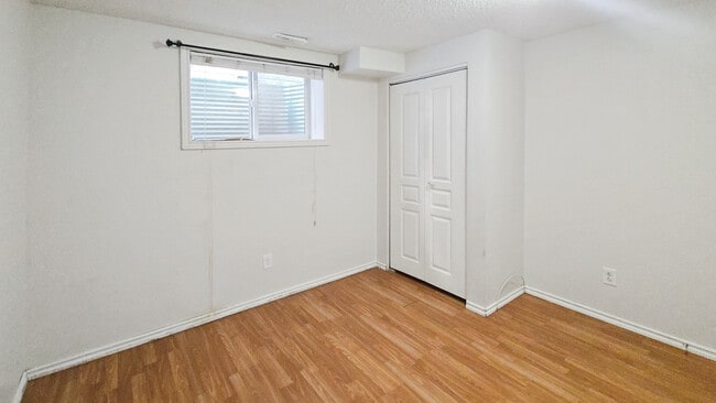 Photo - 20 Taralake Rd NE