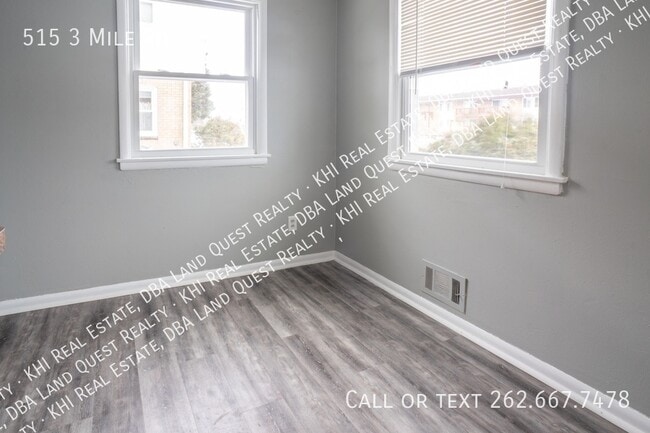 Photo - 515 3 Mile Rd